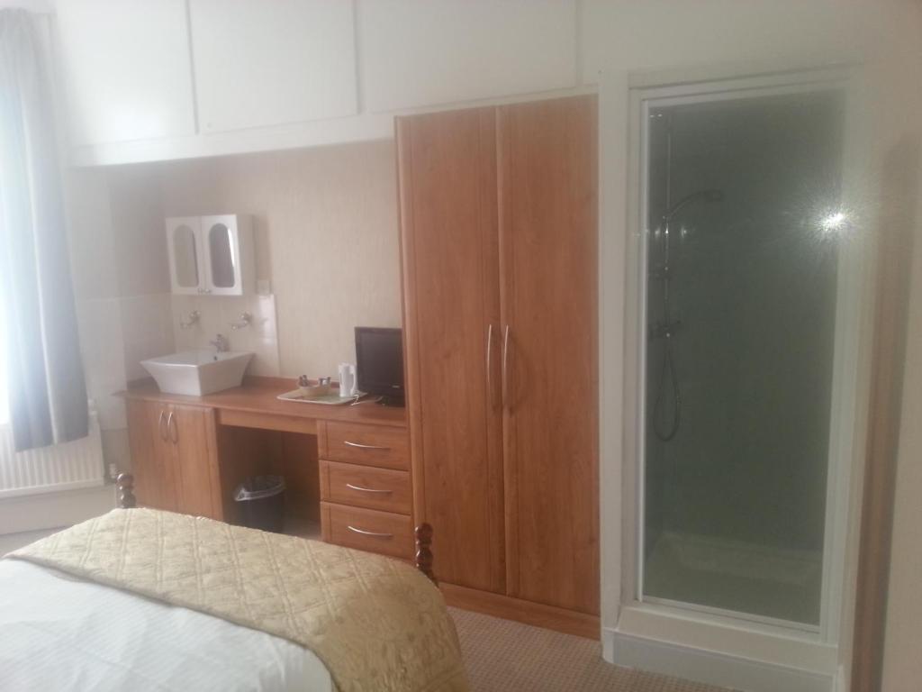 Sandbar Beach House - Family And Couples Only Bournemouth Szoba fotó