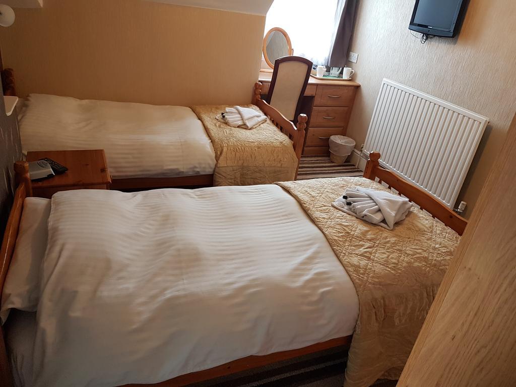 Sandbar Beach House - Family And Couples Only Bournemouth Kültér fotó