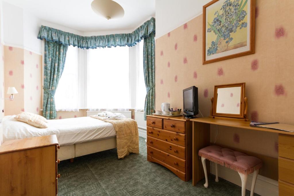 Sandbar Beach House - Family And Couples Only Bournemouth Szoba fotó